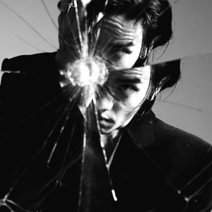 廖承宇被5个男子3p在线
